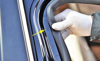 朋友貪圖便宜買了這輛寶馬730LI竟然換過車頂 來一起揭開這個(gè)陷井